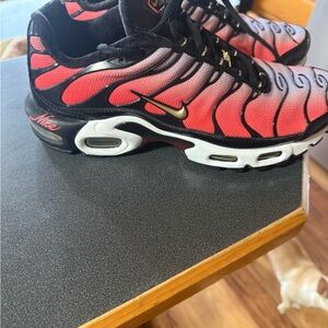 Nike Red and Black Athletic Shoes